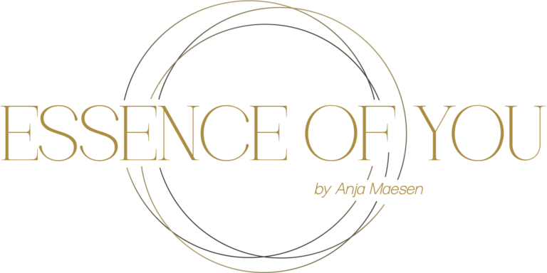 Essence of you - wall-art - newborn -fotografie-fotograaf-Limburg-België-Halen- Heusden - Zolder -Award - Newborn - Maternity - Kinderfotografie - Anja Maesen - studioshoot - fine art fotografie - babyfotografie - zwangerschapsfotografie - cakesmash - award - Boudoir - familieportret