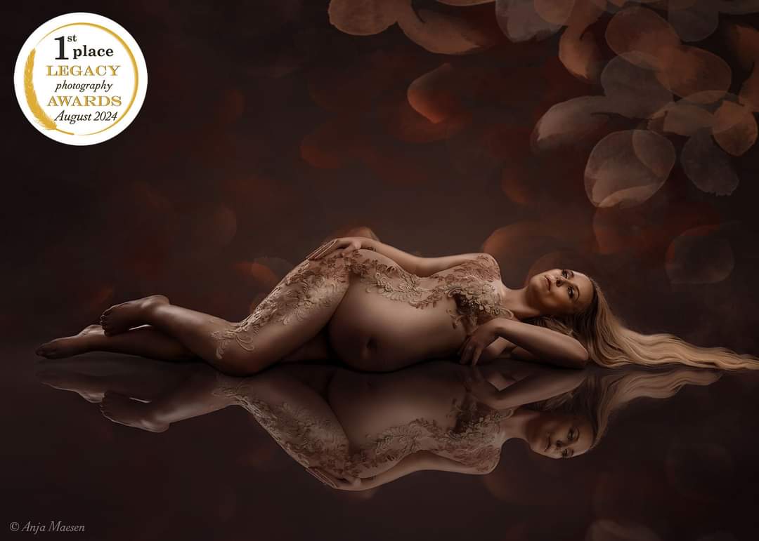 Boudoir - newborn-fotografie-fotograaf-Limburg-België-Halen- Heusden - Zolder -Award - Newborn - Maternity - Kinderfotografie - Anja Maesen Photography - studioshoot - fine art fotografie - babyfotografie - zwangerschapsfotografie - cakesmash - Ana Brandt - Certified instructor - award