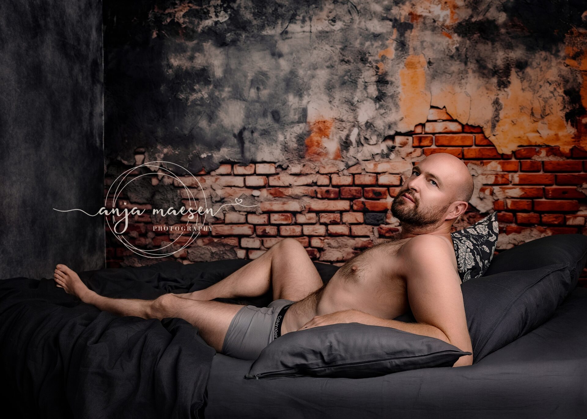 newborn-fotografie-fotograaf-Limburg-België-Halen- Heusden - Zolder -Award - Newborn - Maternity - Kinderfotografie - Anja Maesen Photography - studioshoot - fine art fotografie - babyfotografie - zwangerschapsfotografie - cakesmash - Ana Brandt - Certified instructor - award - Boudoir - familieportret - mannelijke Boudoir