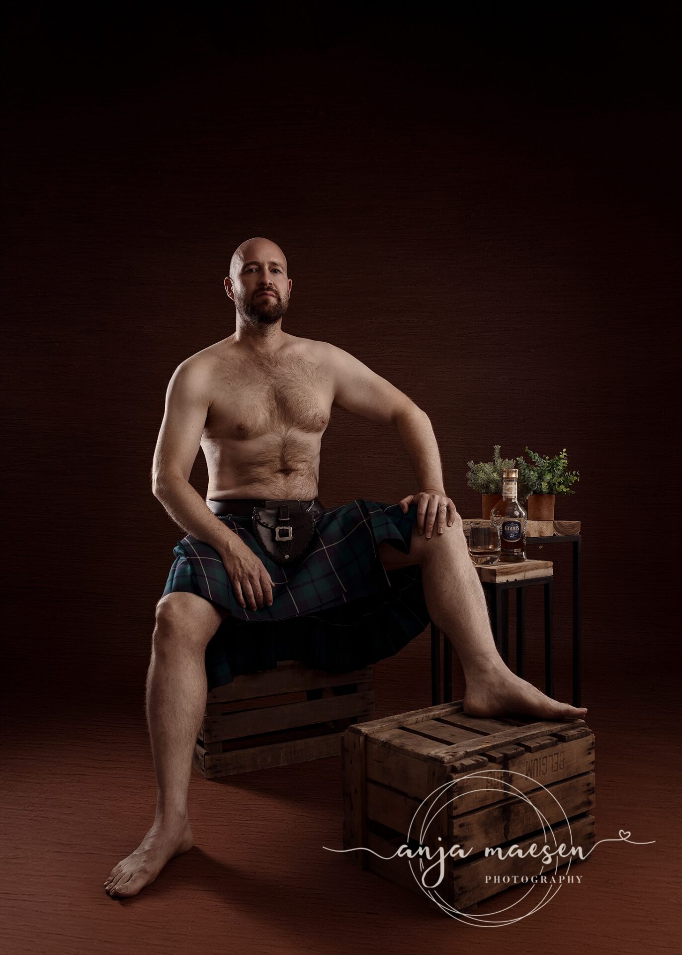 newborn-fotografie-fotograaf-Limburg-België-Halen- Heusden - Zolder -Award - Newborn - Maternity - Kinderfotografie - Anja Maesen Photography - studioshoot - fine art fotografie - babyfotografie - zwangerschapsfotografie - cakesmash - Ana Brandt - Certified instructor - award - Boudoir - familieportret - mannelijke Boudoir