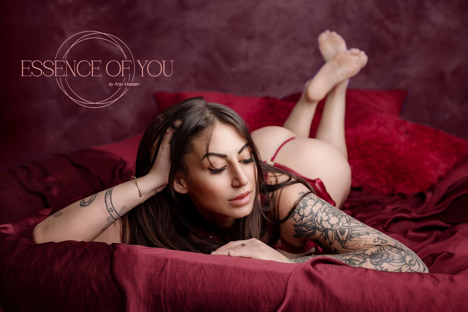 Essence of you - Boudoir - newborn -fotografie-fotograaf-Limburg-België-Halen- Heusden - Zolder -Award - Newborn - Maternity - Kinderfotografie - Anja Maesen Photography - studioshoot - fine art fotografie - babyfotografie - zwangerschapsfotografie - cakesmash - award - zelfportret