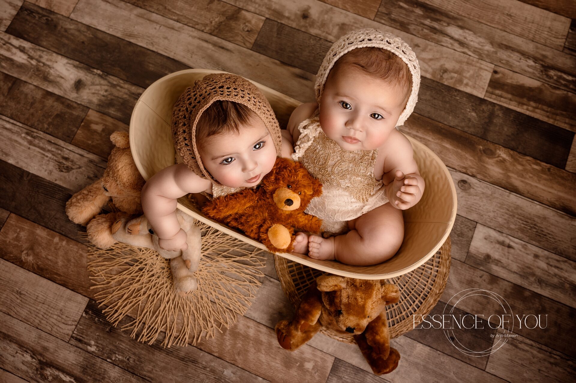 Essence of you - Boudoir - newborn -fotografie-fotograaf-Limburg-België-Halen- Heusden - Zolder -Award - Newborn - Maternity - Kinderfotografie - Anja Maesen Photography - studioshoot - fine art fotografie - babyfotografie - zwangerschapsfotografie - cakesmash - award - zelfportret