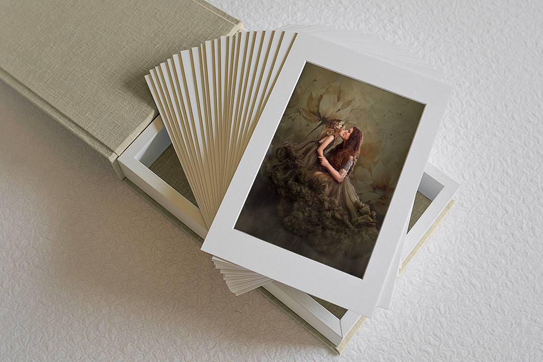 Mommy & me - Essence of you - Boudoir - newborn -fotografie-fotograaf-Limburg-België-Halen- Heusden - Zolder -Award - Newborn - Maternity - Kinderfotografie - Anja Maesen Photography - studioshoot - fine art fotografie - babyfotografie - zwangerschapsfotografie - cakesmash - award - zelfportret